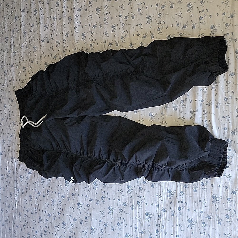 SJYP CLOTHING NYLON JOGGERS/TRACKPANTS